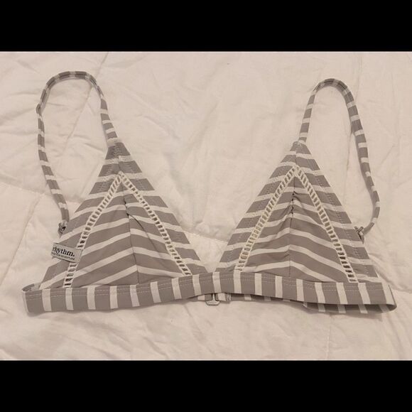 Rhythm Bikini Top - Picture 7 of 12